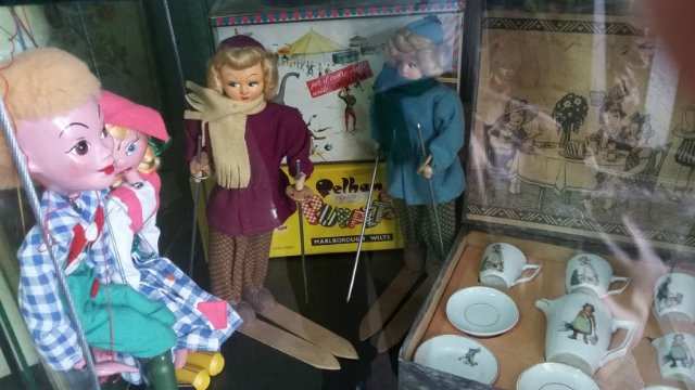 Выставка кукол в магазине Дело и Забава (междугородний Автовокзал). Красноярск 2015