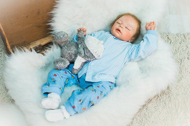 Новогодняя фотосессия малыша, куклы реборн Ольги Коновниной (фото 10)