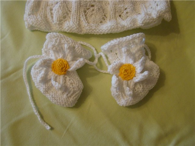Раз ромашка,два ромашка...идея ценой в 15 рублей. Комплект для моей куклы реборн (фото 3)