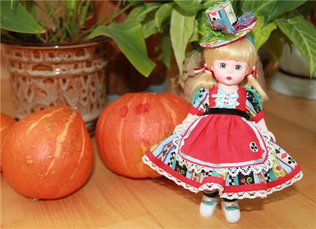 Алиса в стране чудес, совсем не по Льюису Кэрроллу Кукла Madame Alexander (фото 8)