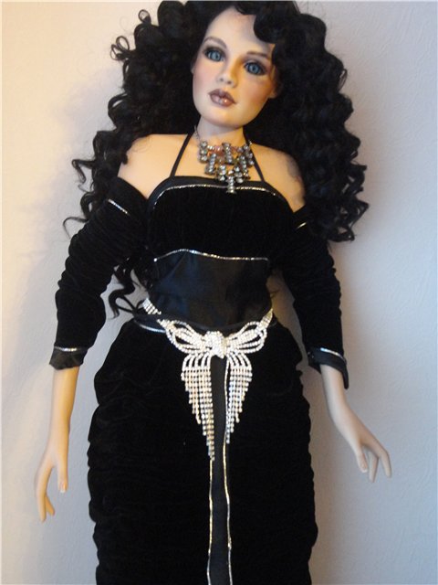 Моя черноволосая красавица Татьяна. Фарфоровая кукла