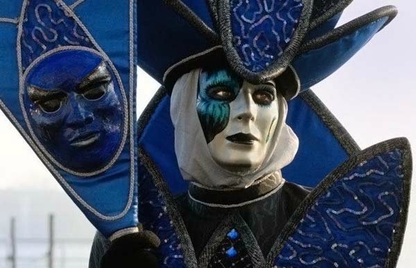 Ах, карнавал или Маска, я тебя знаю