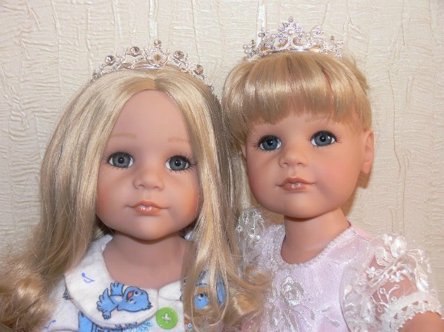 Утро у модниц. Одежда для кукол Gotz своими руками