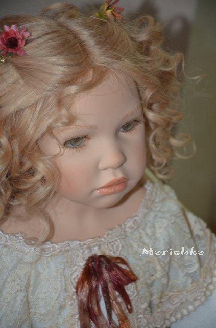 Нежная и задумчивая Агнешка, Agnieszka в окружении сестриц Zawieruszynski 2008