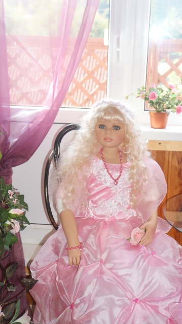 Элли II – златокудрая Королева от Pamela Erff