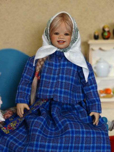 Любимые малышки-химочки в уральских костюмах