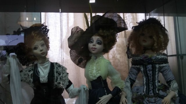 Выставка кукол в магазине Дело и Забава (междугородний Автовокзал). Красноярск 2015