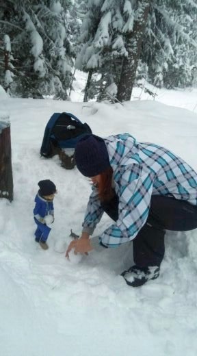 Прогулка в заснеженный лес с Морисом (фото 8)