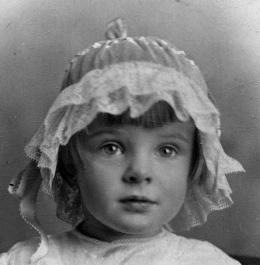 Одинокая кукла. Детский писатель Dare Wright