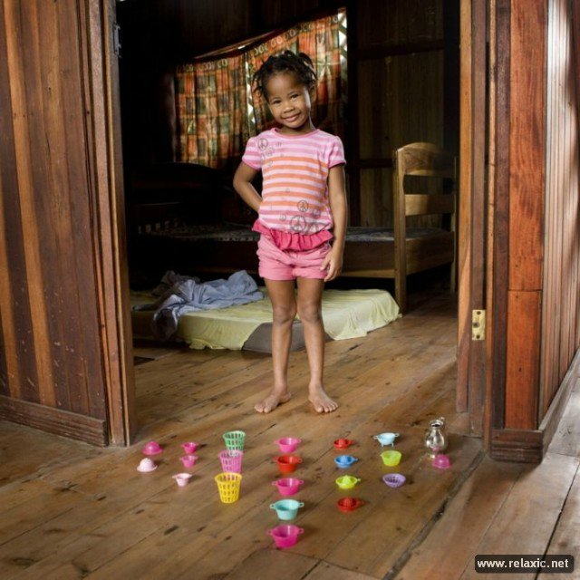 История игрушек и Семейные ценности Габриэле Галимберти (фото 5)