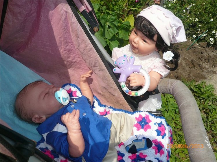 Две сестрёнки. Куклы Lee Middleton Лёля и Катюша (фото 2)