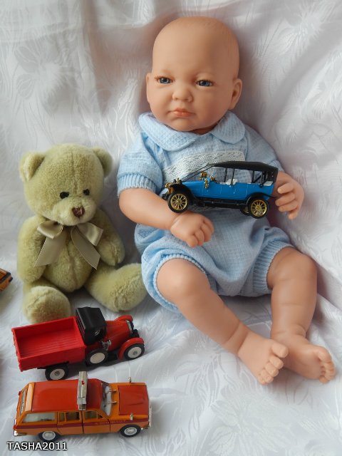 Испанские куклы и ретро-автомобили или "Все мальчики любят машинки" (фото 8)