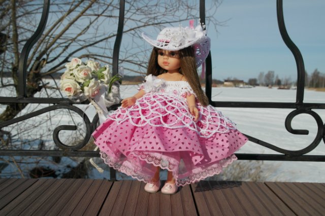 А мы собрались на бал. 4 разных цвета (фото 3)