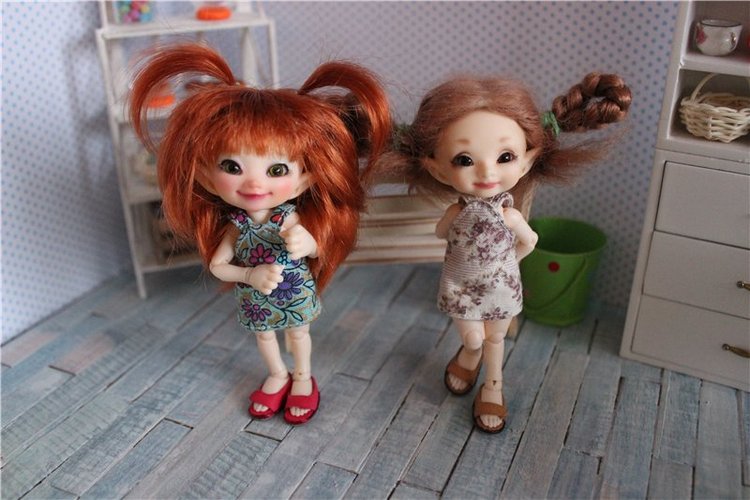 Как мелочь Анюте помогала