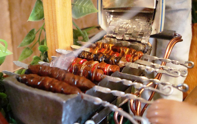 Шашлык остывает! Кукольная миниатюра своими руками