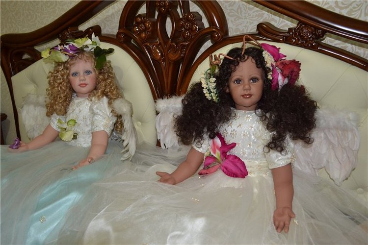 Ангелы Файзах Спанос. Blessings Bloom Around Me