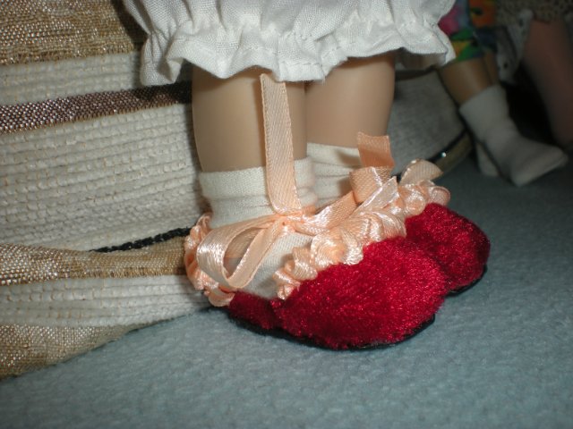 Тапочное хендмейдовое — Одежда и обувь для кукол своими руками: фото