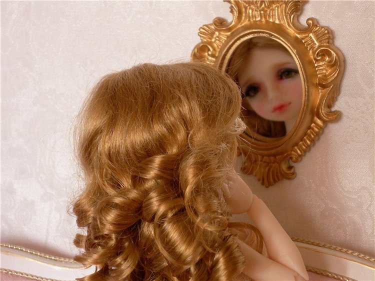 Прекрасной юности волшебные мгновения... Маленькая Антуанетта (Khöl от Dust of Dolls)