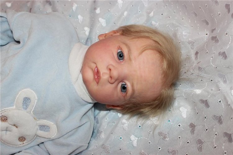 Мальчишка реборн Илюшка из молда Карлотта (фото 8)