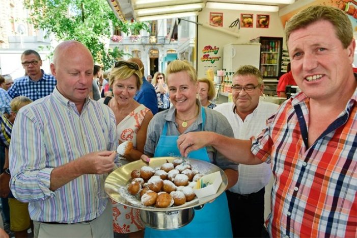 Новогодние рецепты: Голландские пончики - Oliebollen (фото 2)