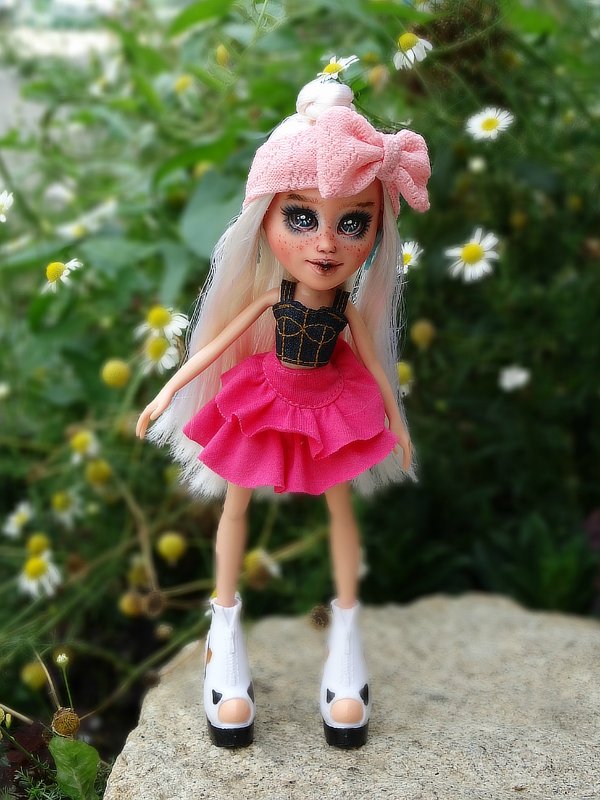 Мой цветочек, ещё одна перерисованная Братц