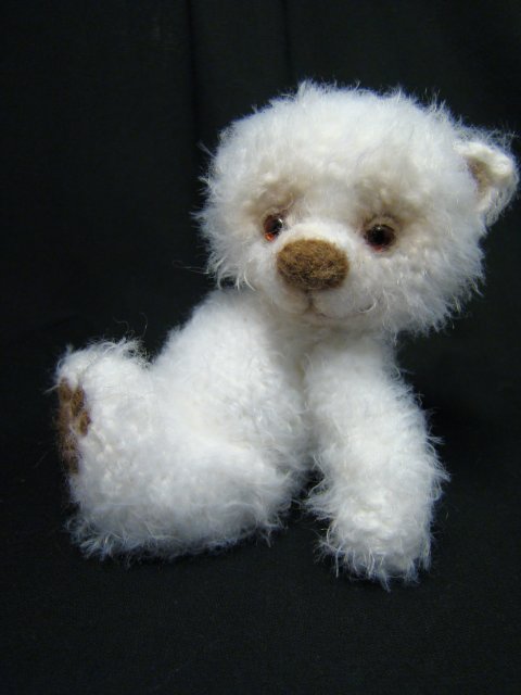 Снежный медведь. Игрушка вязанная крючком Ольги Чернухо (фото 6)