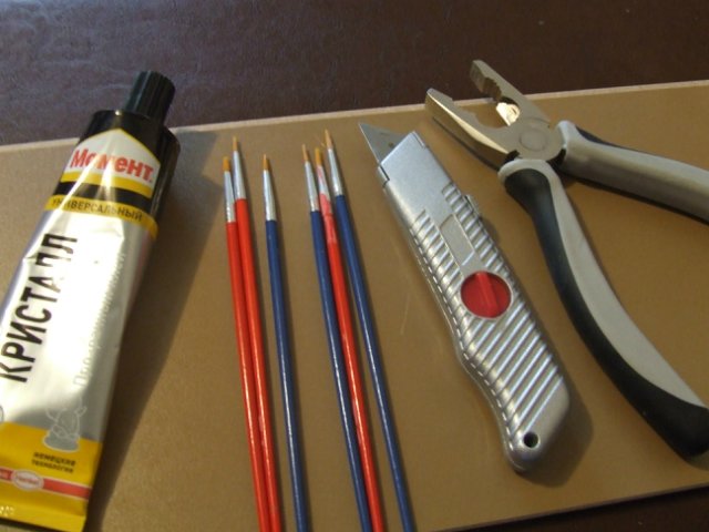 Мастер-класс "Создание принадлежностей для художника. Масштаб 1:12"