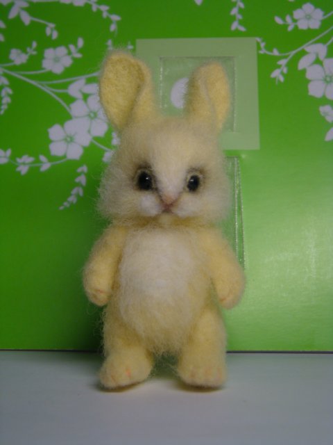 Солнечный зайчик. Авторская игрушка валянием из шерсти Ольги Чернухо (фото 5)