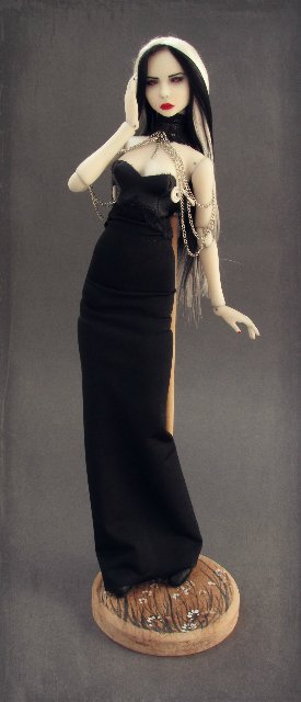 Две красавицы. Авторские шарнирные куклы Варвянской Алины