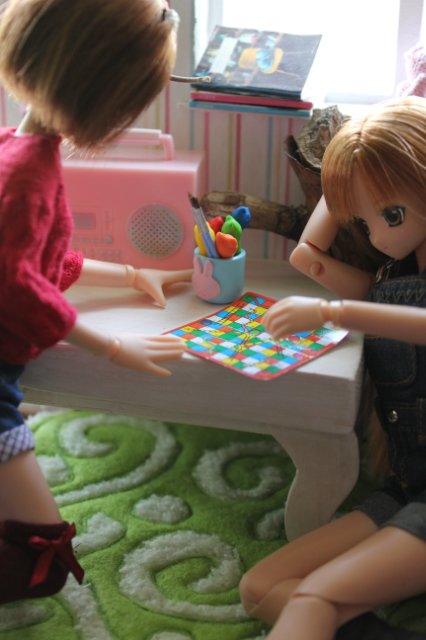 Японские девочки azone pure neemo в русском лесу