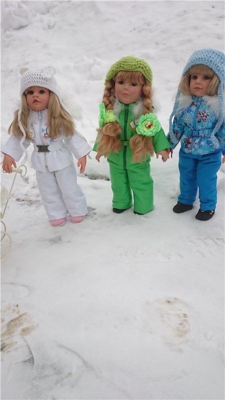 Мы в костюмчиках стоим,скоро Вас мы навестим!Открывайте ворота,выбегает детвора (фото 7)