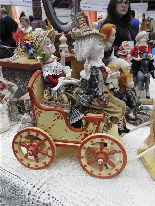 Экскурсия в страну чудес… Авторская кукла. Москва, Тишинка 2016