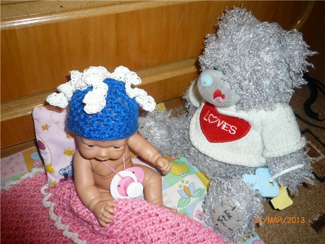 Шапочка для Настеньки — Одежда и обувь для кукол своими руками: фото (фото 7)