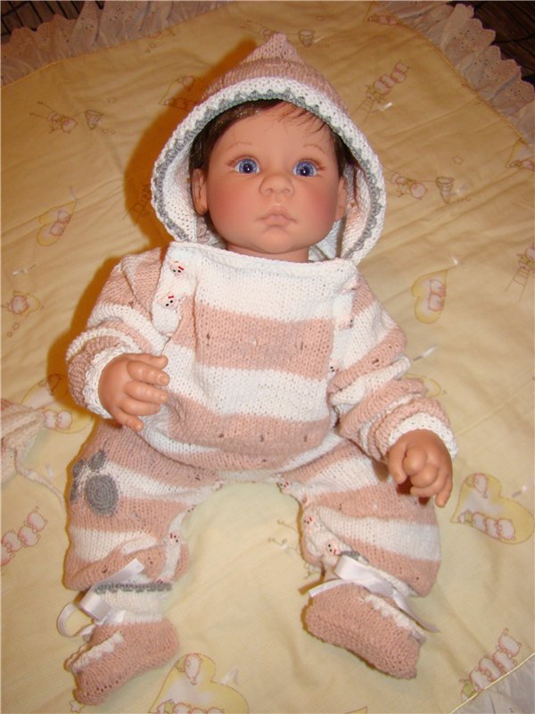 Вязалочки для Булочки. Peek-a-Boo от Ли Миддлтон