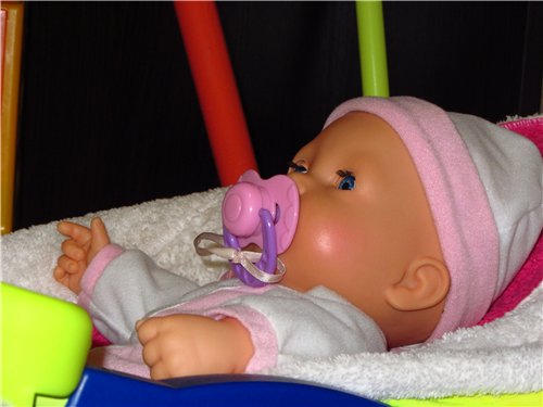 Мамочки играются,ведь вернуться в детство никогда не поздно. Игровые малыши Baby Annabell, Chu-Chu, Baby Born от Zapf