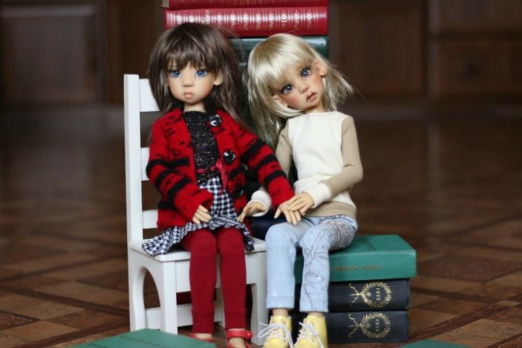 Куклы Кае Вигс и любовь к чтению