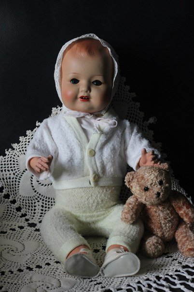 Мои антикварочки живущие у меня дома. И новенький малыш вернувшийся с реставрации