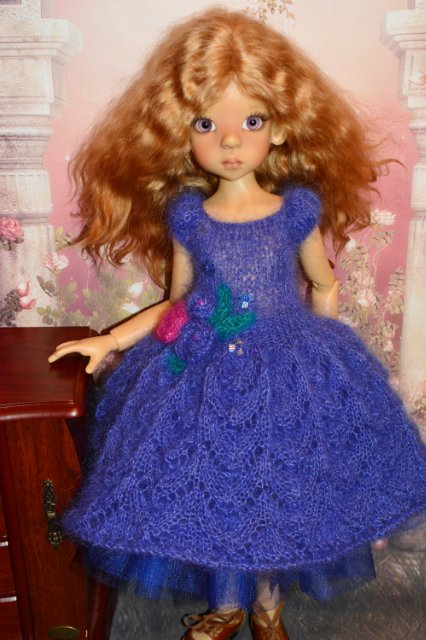 Весеннее настроение. Платья для кукол Kaye Wiggs