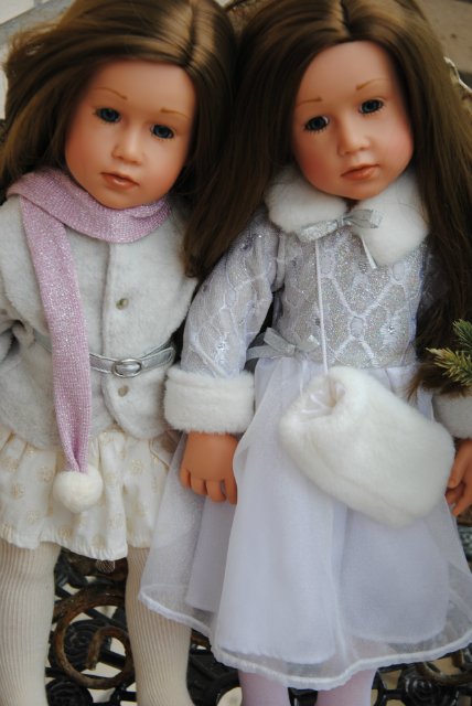 Gotz: Снегурочка 2007 vs Фигуристка 2008 | Бэйбики Gotz: Снегурочка 2007 vs Фигуристка 2008