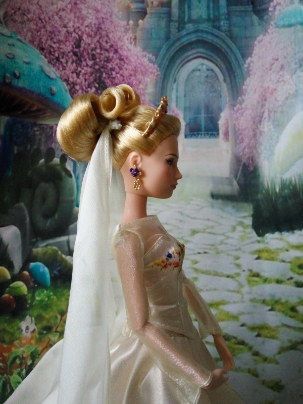 Моя колекция кукол ч1. Куклы Принцессы Диснея Алиса в зазеркалье и Золушка, Малефисента