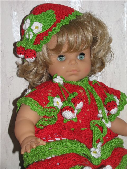 Платья для моих кукол.Вязалочки от Татьяны