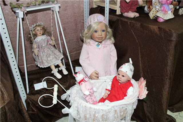 Выставка коллекционных кукол и медведей Тедди «Вернисаж кукол» 2013 в Воронеже