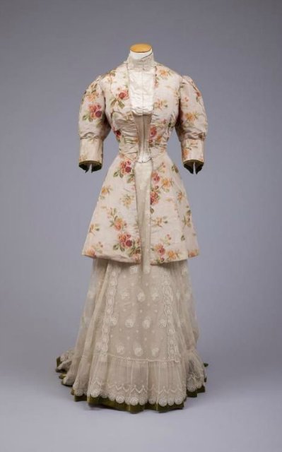 Для тех, кто в поиске или Каждый охотник желает знать. Викторианские и эдвардианские наряды