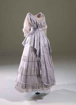 Для тех, кто в поиске или Каждый охотник желает знать. Викторианские и эдвардианские наряды