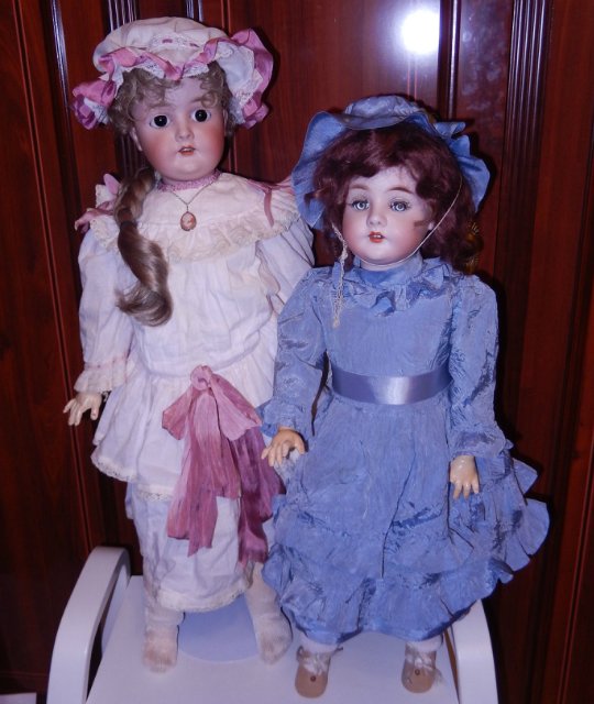 "Королева, ах, королева!" или Подскажите, знатоки антикварок, что в ней королевского