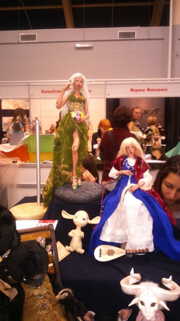 Ещё картинки с выставки... XI Международный Салон кукол на Тишинке в Москве 2015. Фото