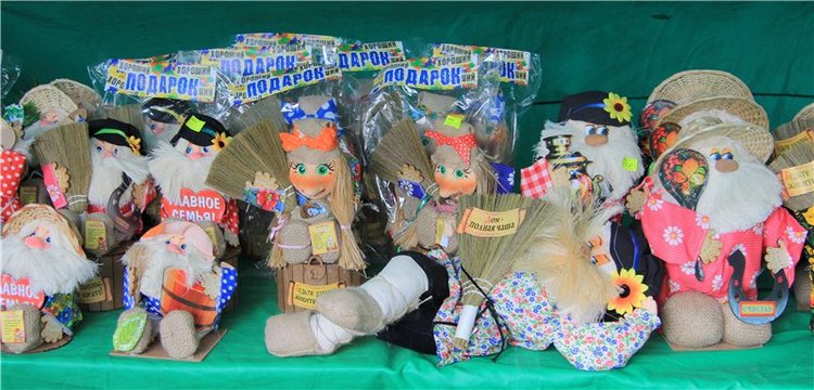 Троицкие гуляния у деревни Василёво, часть вторая. Архитектурно-этнографический музей под открытым небом "Василёво"