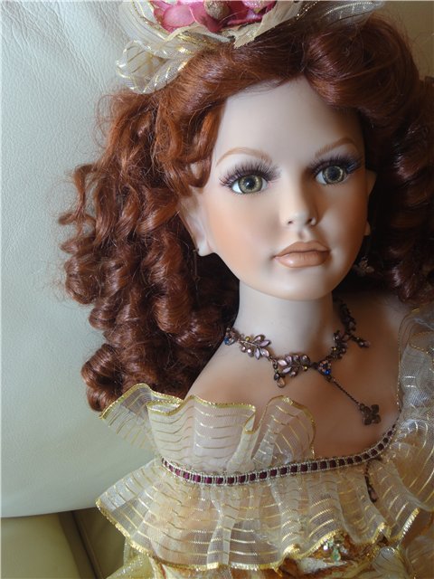 Ты провинилась...красотою! А это редкое богатство! Фарфоровая кукла Donna Rubert - София