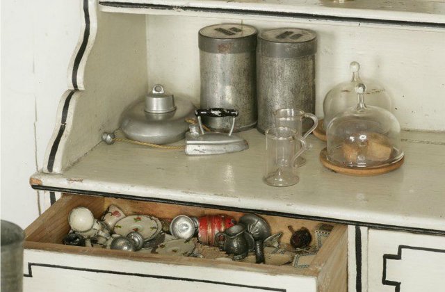 Старинный домик для дочки - самое начало XX века