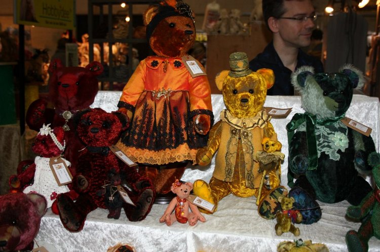 Выставка кукол, мишек тедди, кукольных домиков и миниатюры в Нидерландах. Продолжение